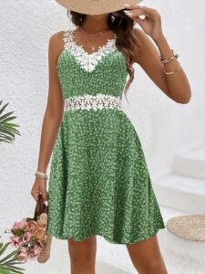 Kadın Askılı Dantel Yakalı çiçek Desenli Süprem Elbise - Görsel 3