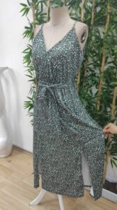 Kadın Ip Askılı Kruvaze Yakalı Yırtmaçlı Uzun Desenli Kuşaklı Süprem Elbise - Görsel 8