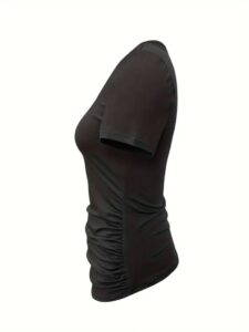 Kadın Kısa Kollu Yakası Açık Lazer Kesik Detaylı Viskon Bluz - Görsel 5