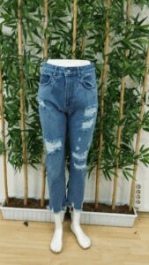 Kadın Dar Kesim Cepli önden Yırtık Desenli Denim Pantolon - Görsel 5
