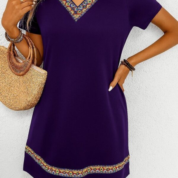 Kadın Kısa Kollu V Yakalı Etnik Desen şerit Detaylı Viskon Elbise