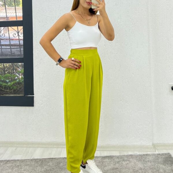 Kadın Aerobin Kumaş Bel Lastikli Pileli Pantolon