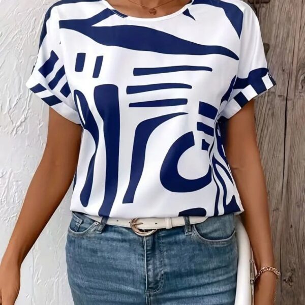 Kadın Kısa Kollu Yuvarlak Yaka Desenli Süprem Bluz