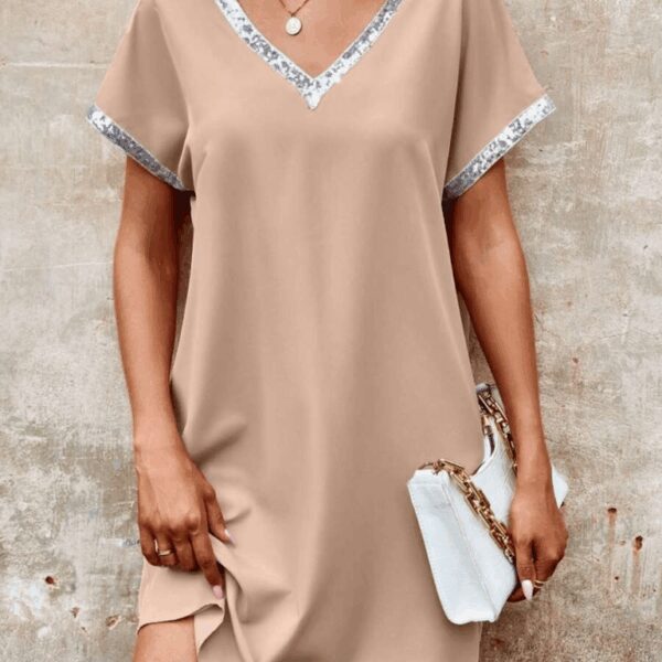 Kadın Yaka Ve Kol Pul Payet şeritli Ithal Krep Elbise