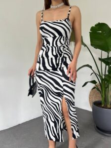 Kadın Zebra Baskılı Omuz Askılı Sırt Dekolteli Yırtmaç Detay Elbise - Görsel 5
