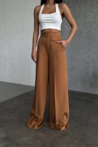 Üç Düğme Detayli Palazzo Pantolon - Görsel 4