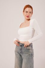 Kare Yaka Basic Beyaz Bluz - Görsel 4