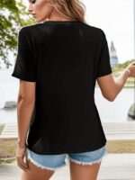 Kadın Kısa Kollu V Yaka şerit Detay Viskon Bluz - Görsel 3