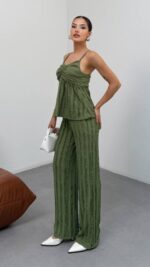 Kadın Haki Dokulu Askılı Üst Ve Bol Paça Pantolon 2’li Takım - Görsel 3