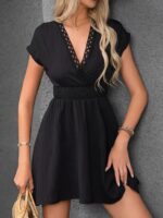 Kadın Kısa Kollu Kruvaze Yakalı Beli Lastikli Bürümcük Elbise - Görsel 2