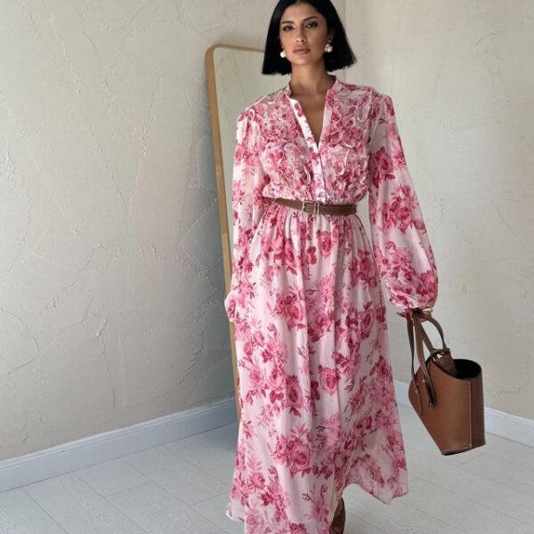 Pembe Biye Detaylı Elbise