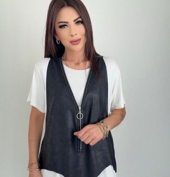 Kadın Kısa Kollu Yuvarlak Yaka Viskon Bluz + Kolsuz Fermuarlı çatlak Deri Yelek