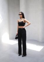 Arkasi Lasti̇kli̇ Pi̇leli̇ Dökümlü Wide Leg Pantolon - Görsel 4