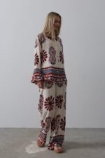 Desenli Kolları Volanlı Pantolon Takım - Görsel 4