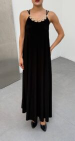 Kadın Omuz Askılı Kuş Gözü Zincir Detay Sandy Kumaş Maxi Boy Elbise - Görsel 2