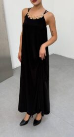 Kadın Omuz Askılı Kuş Gözü Zincir Detay Sandy Kumaş Maxi Boy Elbise - Görsel 5