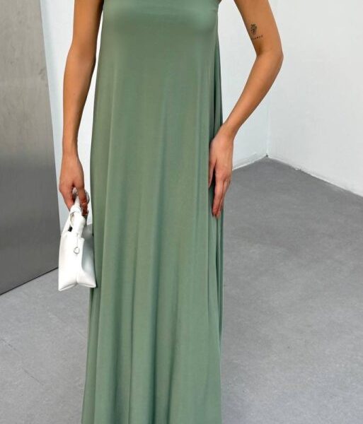 Kadın Omuz Askılı Kuş Gözü Zincir Detay Sandy Kumaş Maxi Boy Elbise