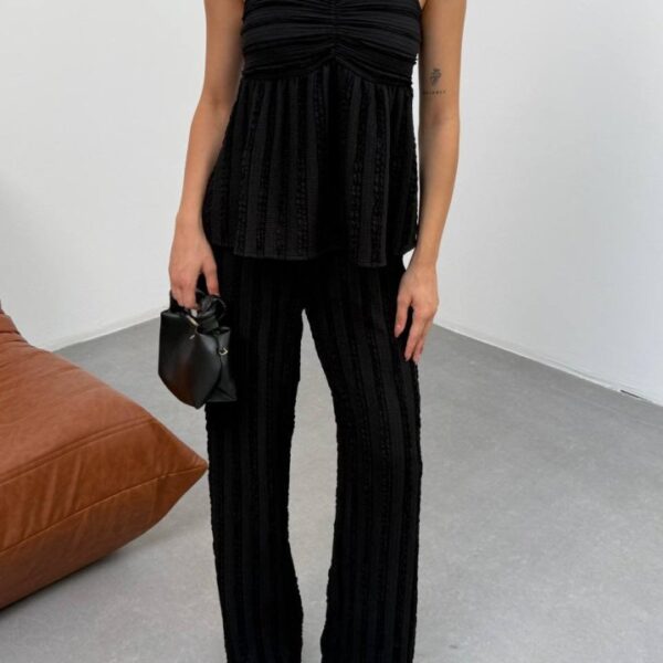 Kadın Siyah Dokulu Askılı Üst Ve Bol Paça Pantolon 2’li Takım