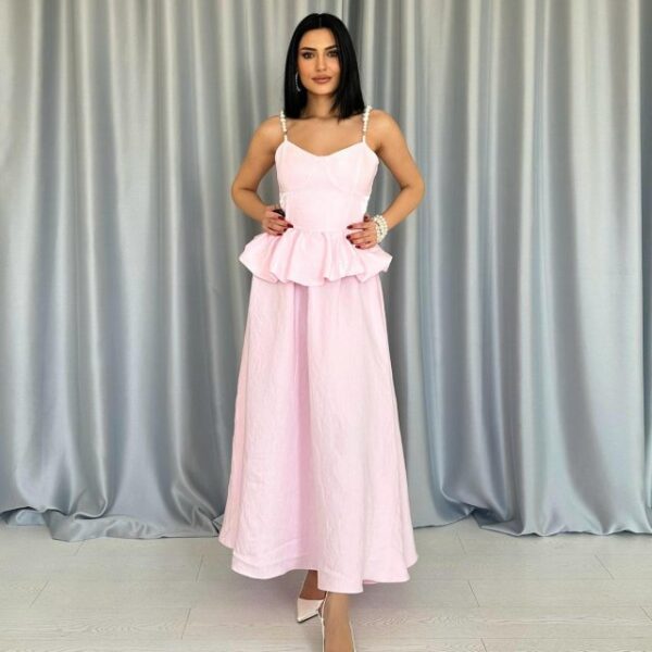 Pembe Beli Büzgülü İnci Askılı Uzun Elbise