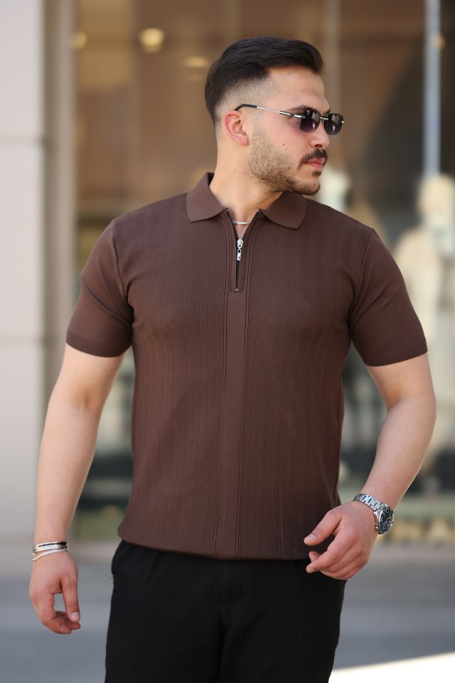 33ece192e9ee26d1d12d5cdb6bda57a8_47524-0.jpg Erkek Yakası Fermuarlı Kısa Kollu T-shirt - Görsel 1