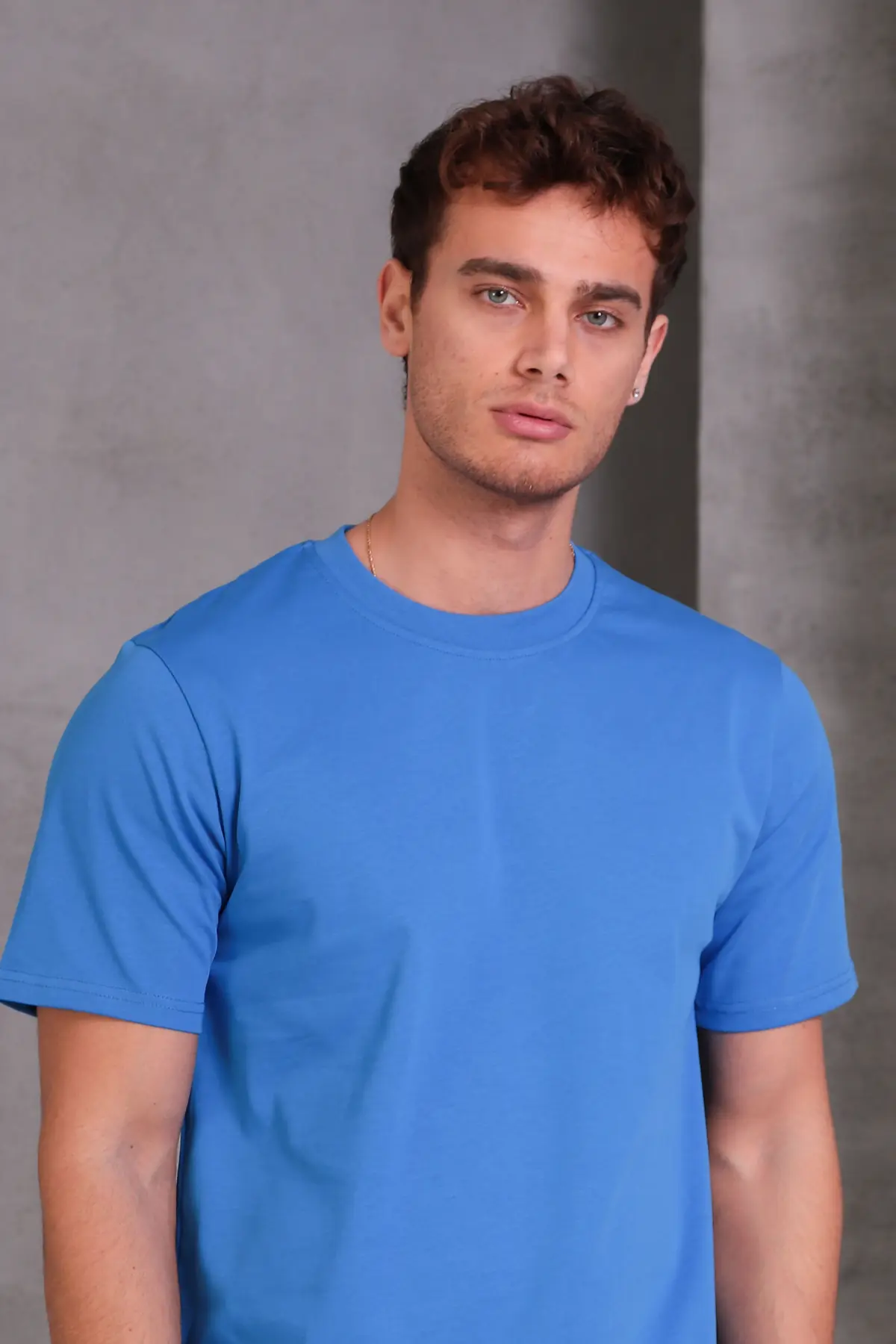 33ece192e9ee26d1d12d5cdb6bda57a8_49149-0.jpg Erkek Relax Fit Bisiklet Yaka %100 Pamuk Rahat Kesim Basic Tişört - Görsel 1