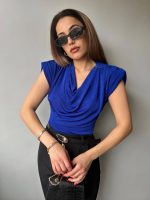 Kadın V Yaka Vatka Detay Kolsuz Dökümlü Bluz