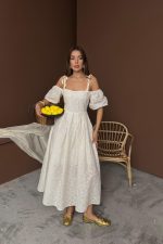 Bej Omuzu Bağcıklı Balon Kollu Brode Elbise