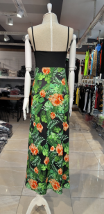 Kadın Askılı V Yaka Eteği Dijital Baskılı çiçek Desenli Yırtmaçlı Mikro Kumaş Elbise - Görsel 6