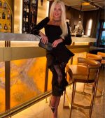 Kadın Uzun Kollu Kare Yaka Dantel Ve Volan Detay Bacak Dekolteli Elbise - Görsel 4