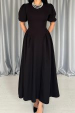 Siyah Etek Yanları Büzgülü Balon Kollu Elbise - Görsel 4