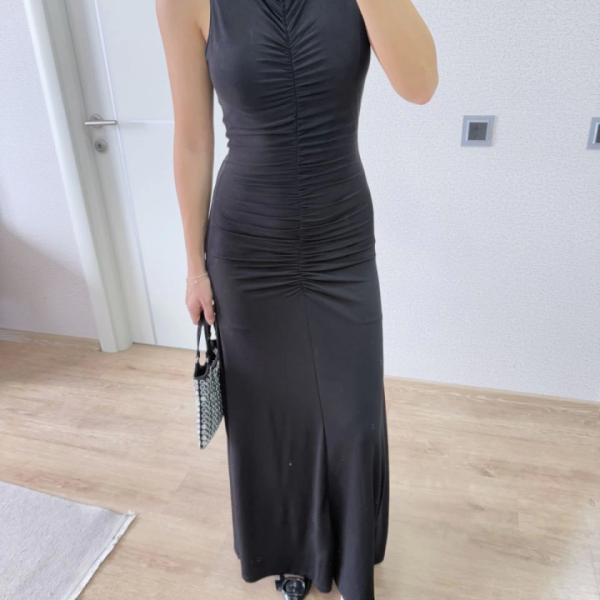 Kolsuz Büzgülü Uzun Elbise