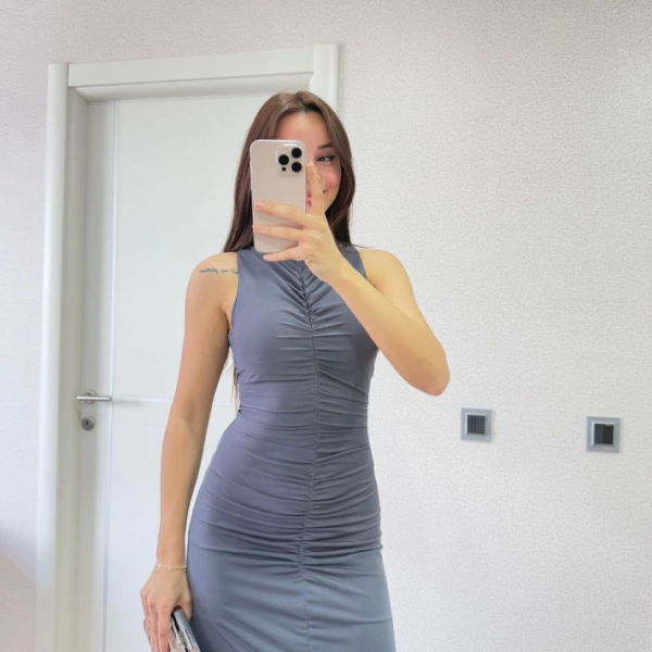 Kolsuz Büzgülü Uzun Elbise