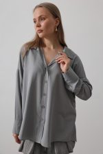 Geniş Manşet Detaylı Gömlek - Görsel 4