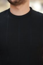 Erkek Desenli çizgi Kabartmalı Kısa Kollu Tişört - Görsel 3