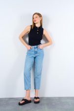 Patlı Düğmeli Triko Atlet - Görsel 2