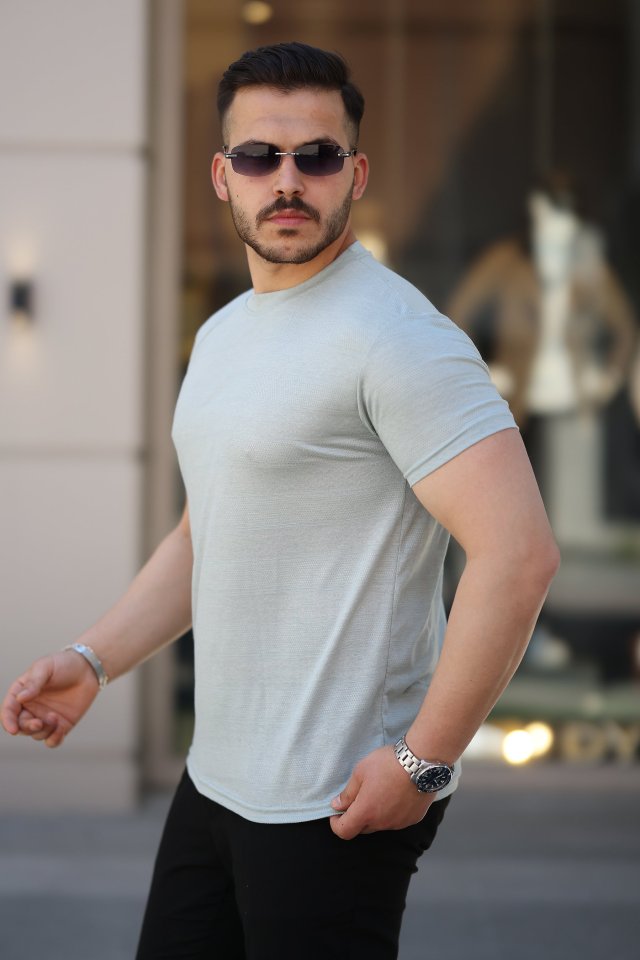 33ece192e9ee26d1d12d5cdb6bda57a8_68723-0.jpg Erkek Mini Jakarlı Kısa Kollu T-shirt - Görsel 1