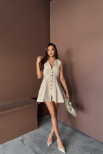 KOLSUZ GOLD DÜĞME ELBİSE PENS VE PİLELİ KISA