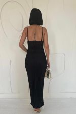 Siyah Piliseli Halter Boyun Elbise - Görsel 4