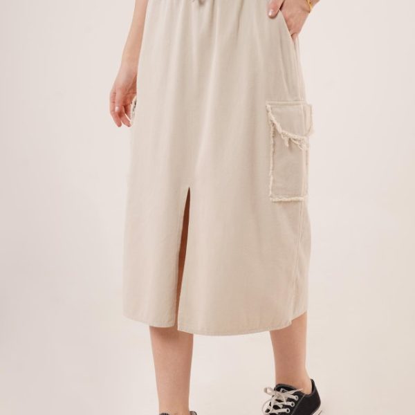 Ön Yırtmaçlı Cep Detaylı Krem Etek