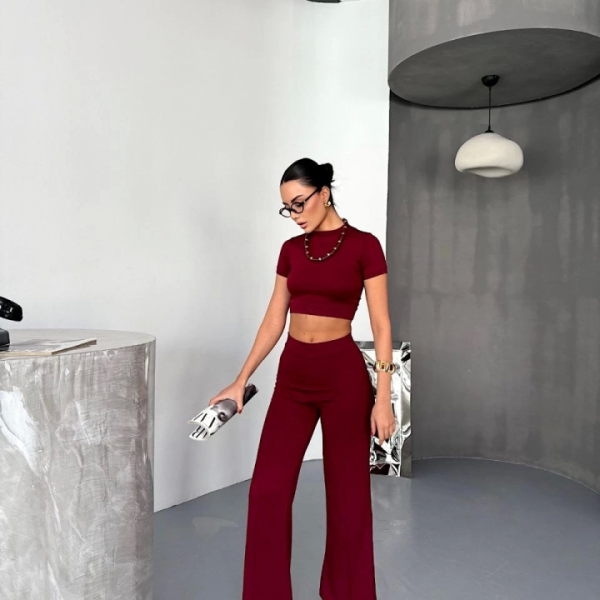 Osy Modal Yumuşak Dokulu Kumaş Kısa Kollu Crop Alt Ispanyol Paça Pantalon Ikili Takım