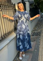 Kadın Uzun Kollu Bisiklet Yaka Geometrik Desen Baskılı Kuşak Dahil Maxi Boy Elbise - Görsel 3