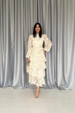 Bej Valonlu Şeritli Kat Kat Elbise