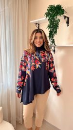 Kadın Uzun Kollu Balıkçı Yaka Asimetrik Kesim Dalgıç Kumaş Bluz - Görsel 3