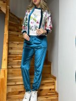 Kadın Kadife Kumaş Uzun Kollu Kapüşon Detay çiçek Baskılı Sweat Ve Pantolon Ikili Takım - Görsel 4