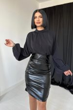 Siyah Deri Elbise - Görsel 3