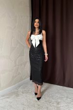 Siyah Önü Fiyonklu Garnili Elbise - Görsel 4