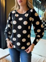 Kadın Uzun Kollu Bisiklet Yaka Kollar Geniş Kol Ağzı Manşetli Iki Düğmeli Detay Krep Bluz - Görsel 2