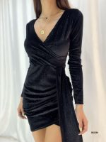 Kadın Kadife Kumaş V Yaka Belde Kuşak Detaylı Simli Mini Boy Elbise - Görsel 3