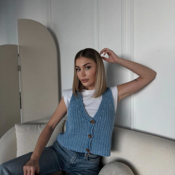 Triko Kolsuz Düğmeli Yelek