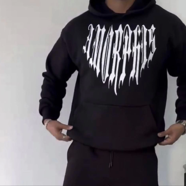 Uzun Kol Kapşonlu Baskılı SweatShirt